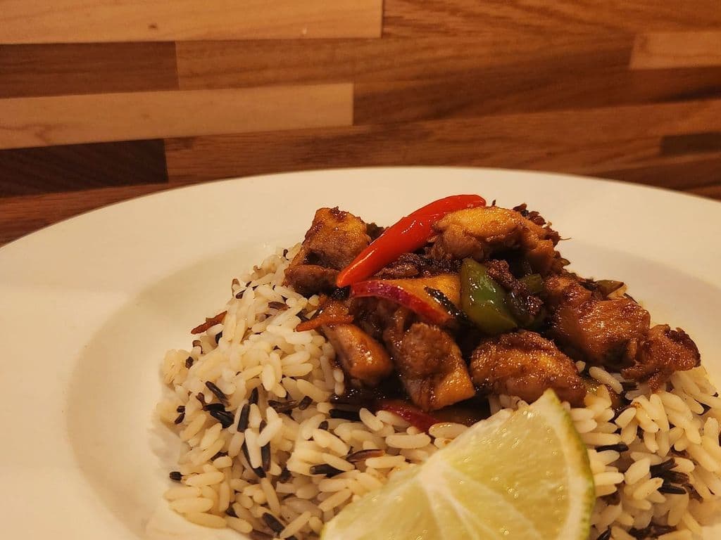Ginger Chili Chicken Bowl