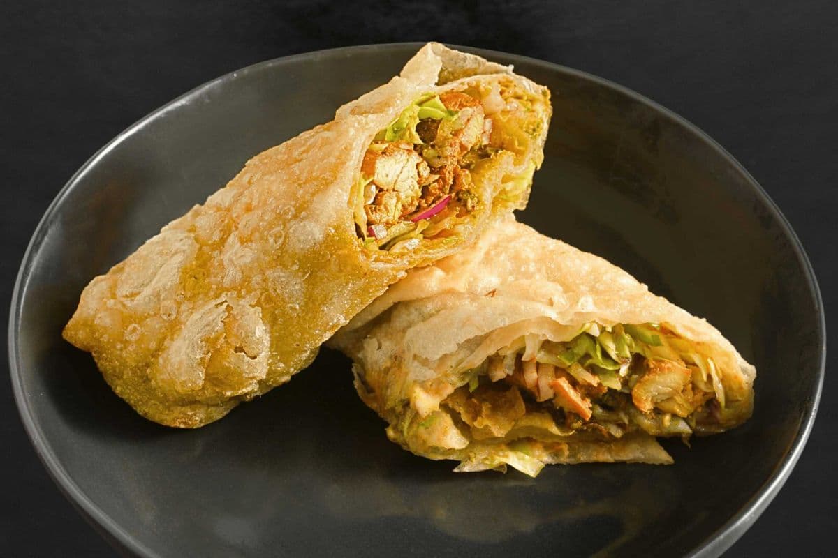 Chicken Tikka Chatkhara Boti Roll