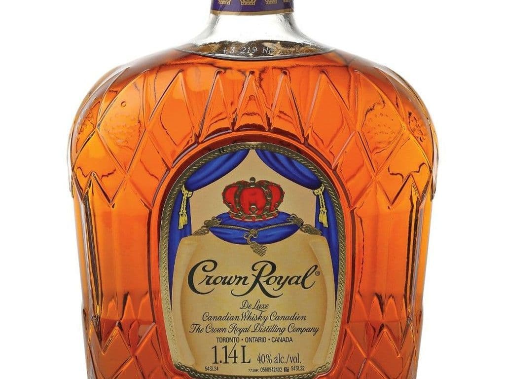 Crown Royal 1.14L (WHISKY)(40% ABV)