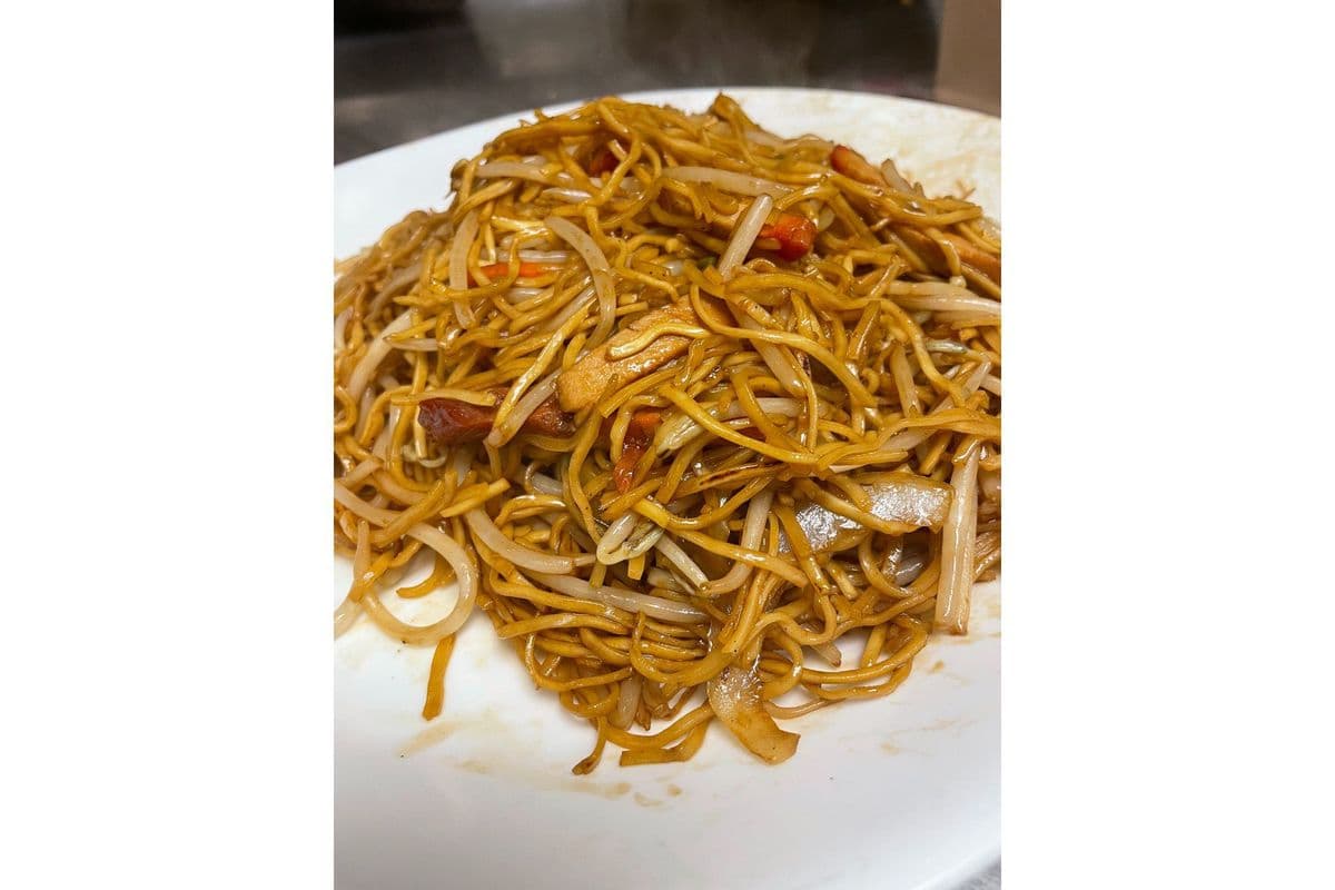 20. Barbecued Pork Chow Mein