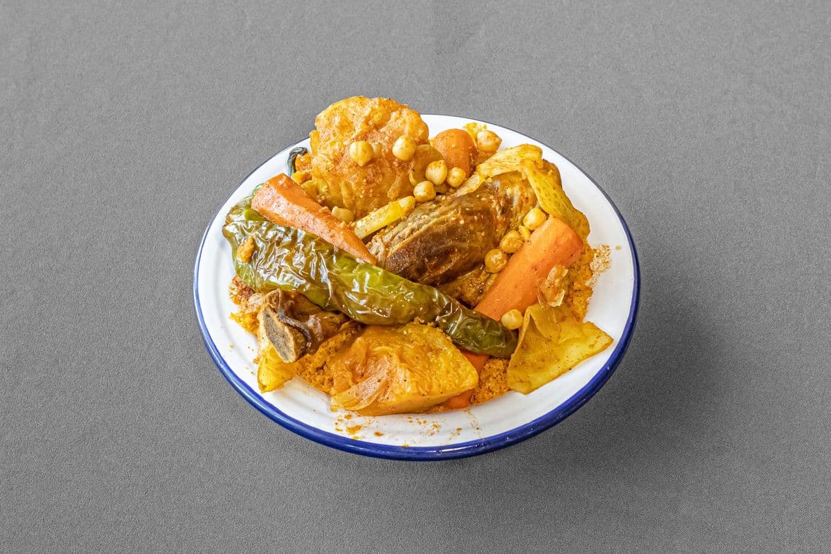 Couscous avec jarret d'agneau