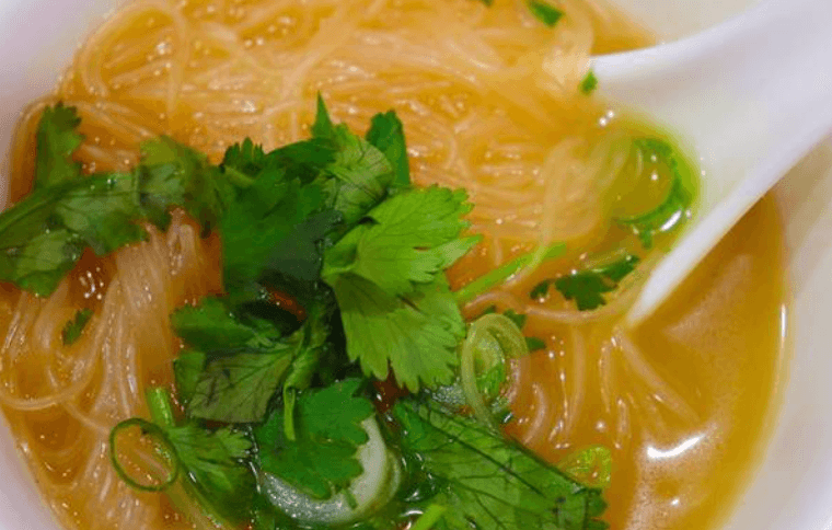 Soupe au cari et vermicelle longkou / Curry and Longkou Vermicelli Soup