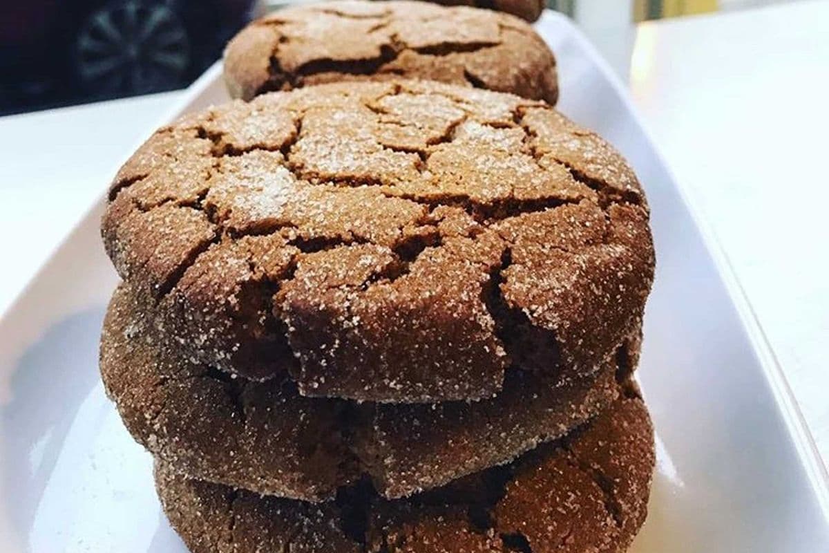 Vegan Ginger Molasses Cookie
