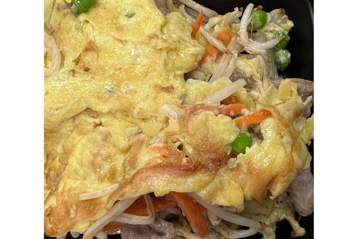 62. Beef Egg Foo Young