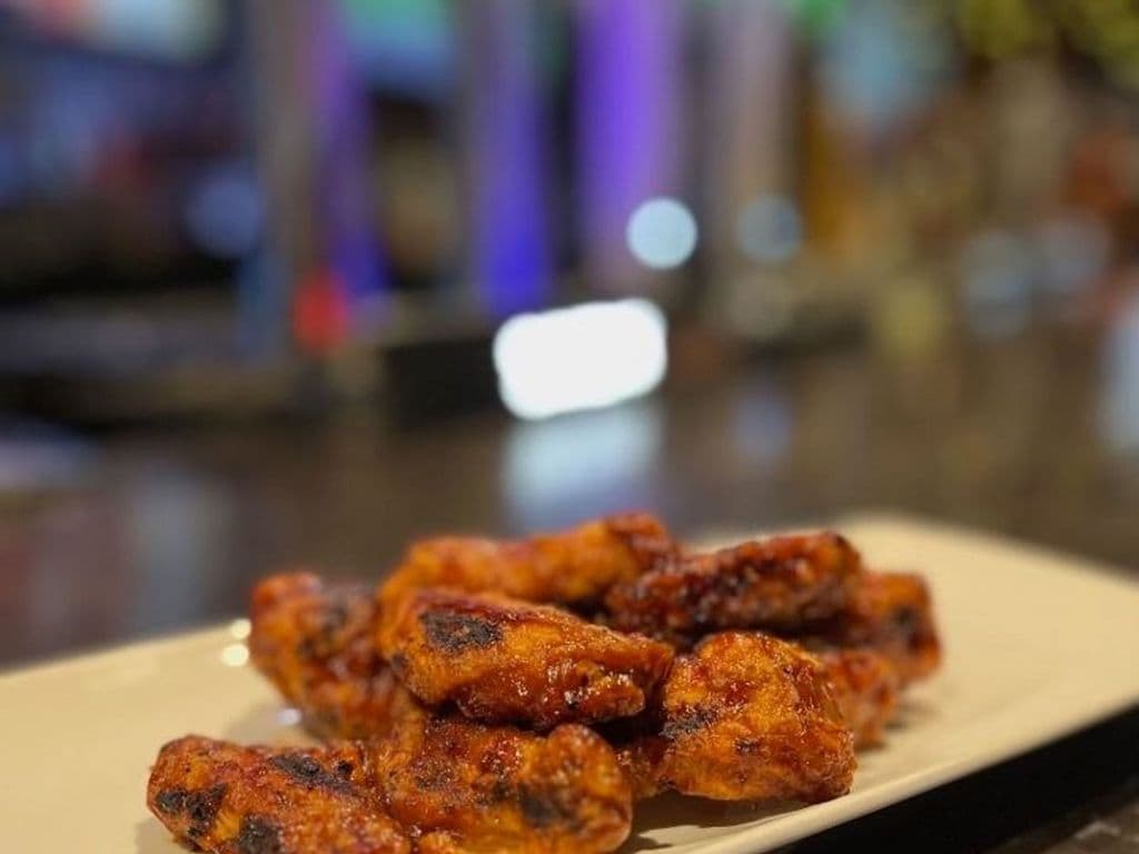 Wings (1 lb)