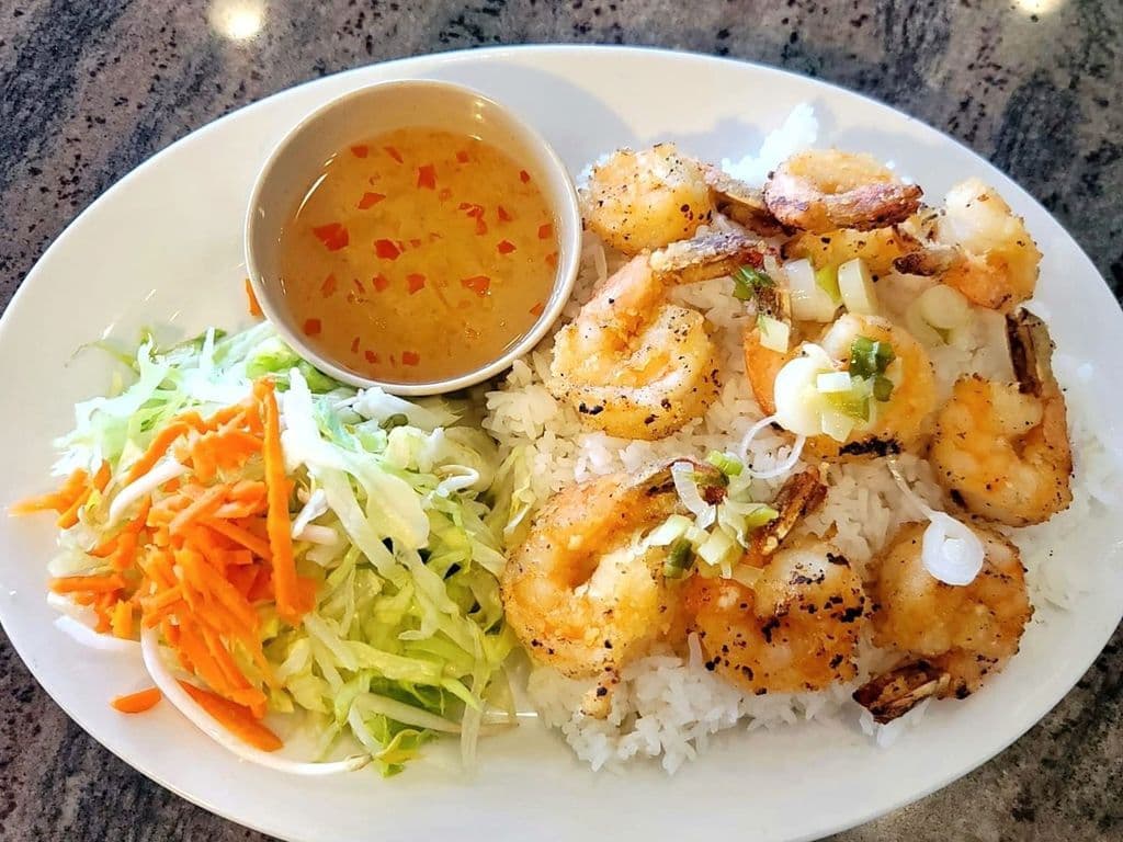 37. Grilled Shrimp on Steamed Rice