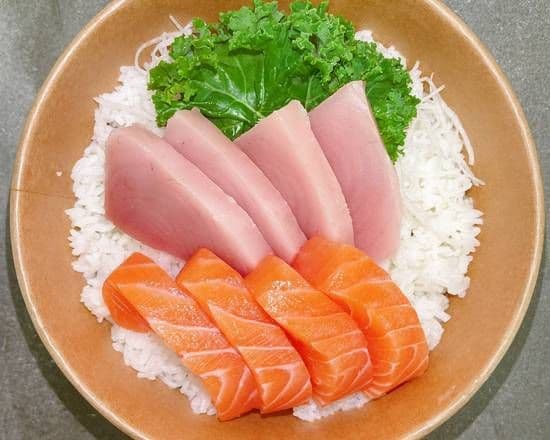 Tuna Salmon Rice Bowl / 金枪鱼三文鱼盖饭