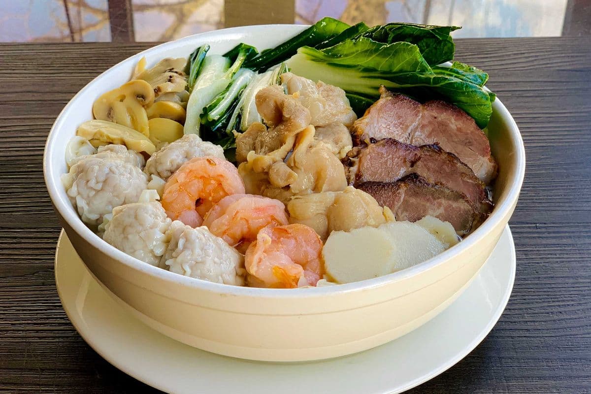 Large Wor Wonton (24 pieces)