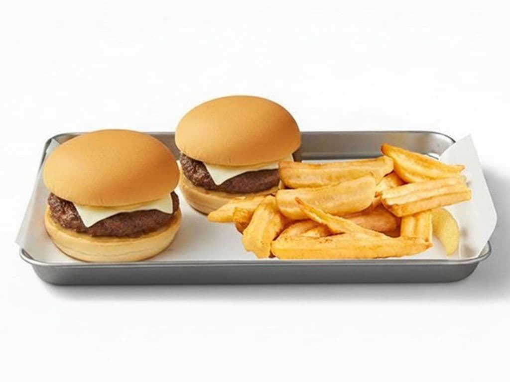Mini Cheeseburgers - 2 Pcs