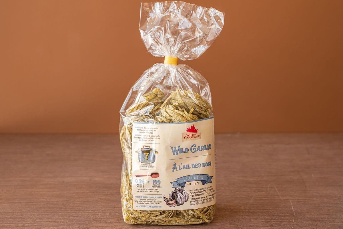Wild Garlic Linguine pasta (454 grams ) (260 Cal)