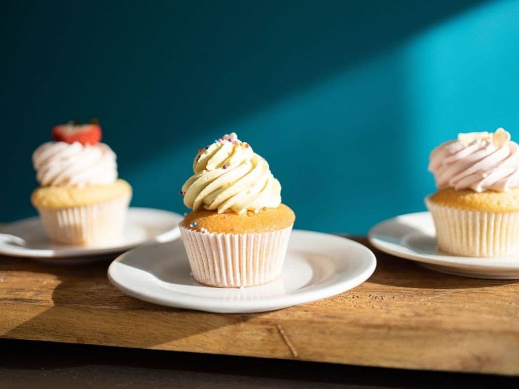 Vanilla Cupcake (Baker's Choice)