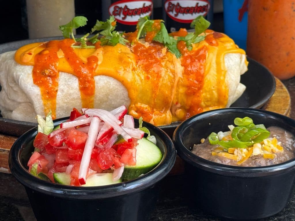 SUPER BURRITO Chicken