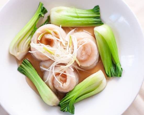 13. Filet de Poisson à la Vapeur avec de la Citronnelle et Asperges / Steamed Fillet of Fish with Lemongrass and Asparagus