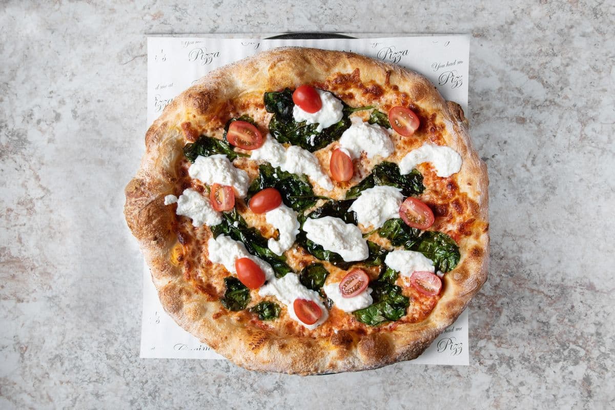 Pizza de l'Ouest de l'Ile / / West Islander Pizza