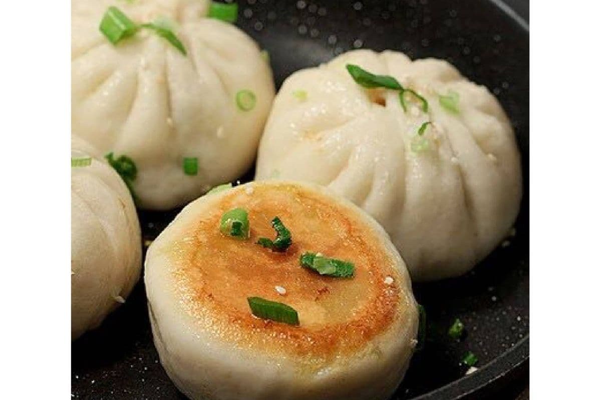 Pan-Fried Shanghai Bun