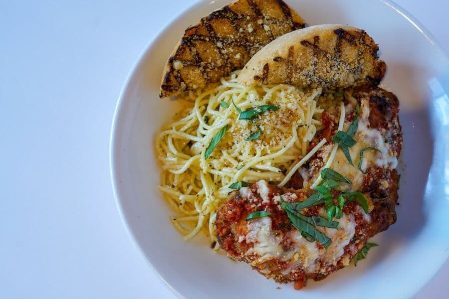 CHICKEN PARMESAN