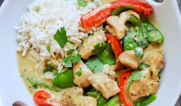 Day & Night Green Curry Chicken Rice Bowl
