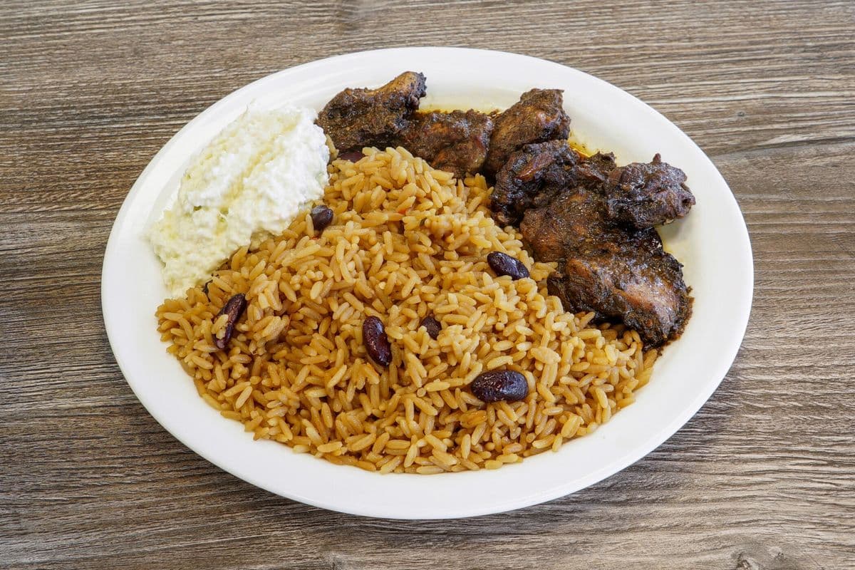Small Jerk Chicken (boneless) Rice & Peas