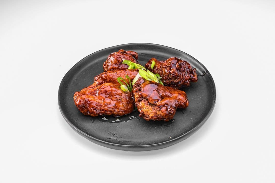Garlic Honey Glaze Boneless Maple Wings
