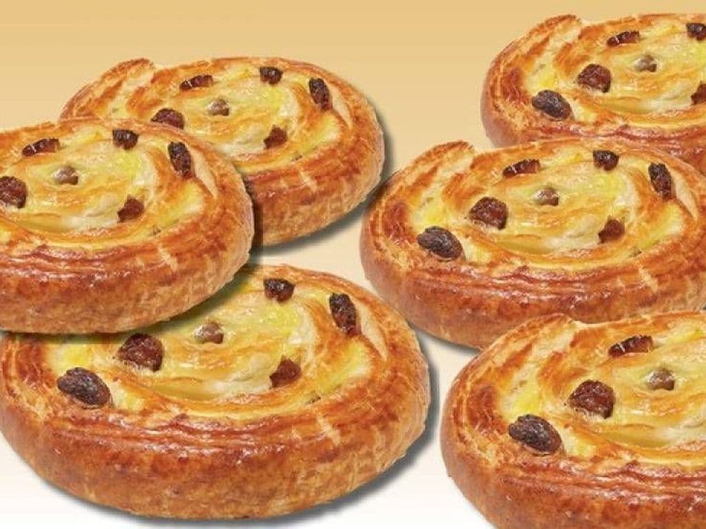 6 Frozen Raisins Rolls