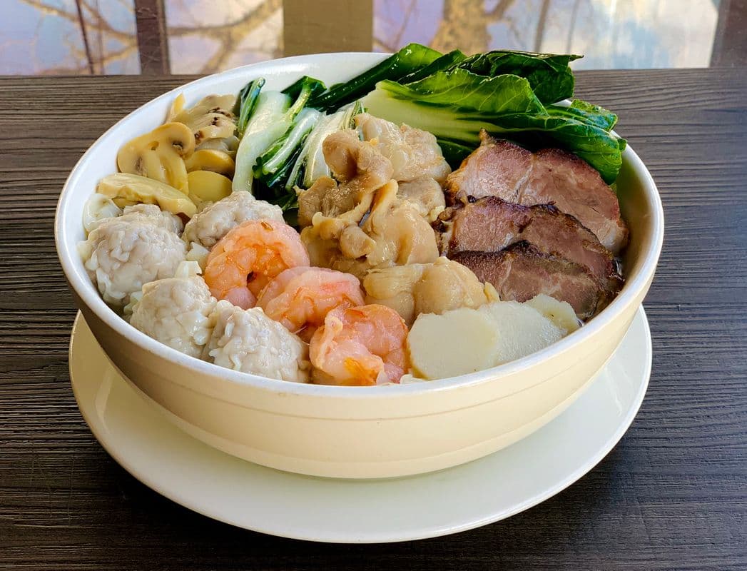 Small Wor Wonton (16 pieces)