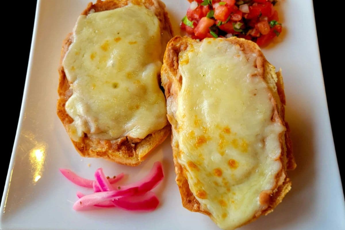 Molletes
