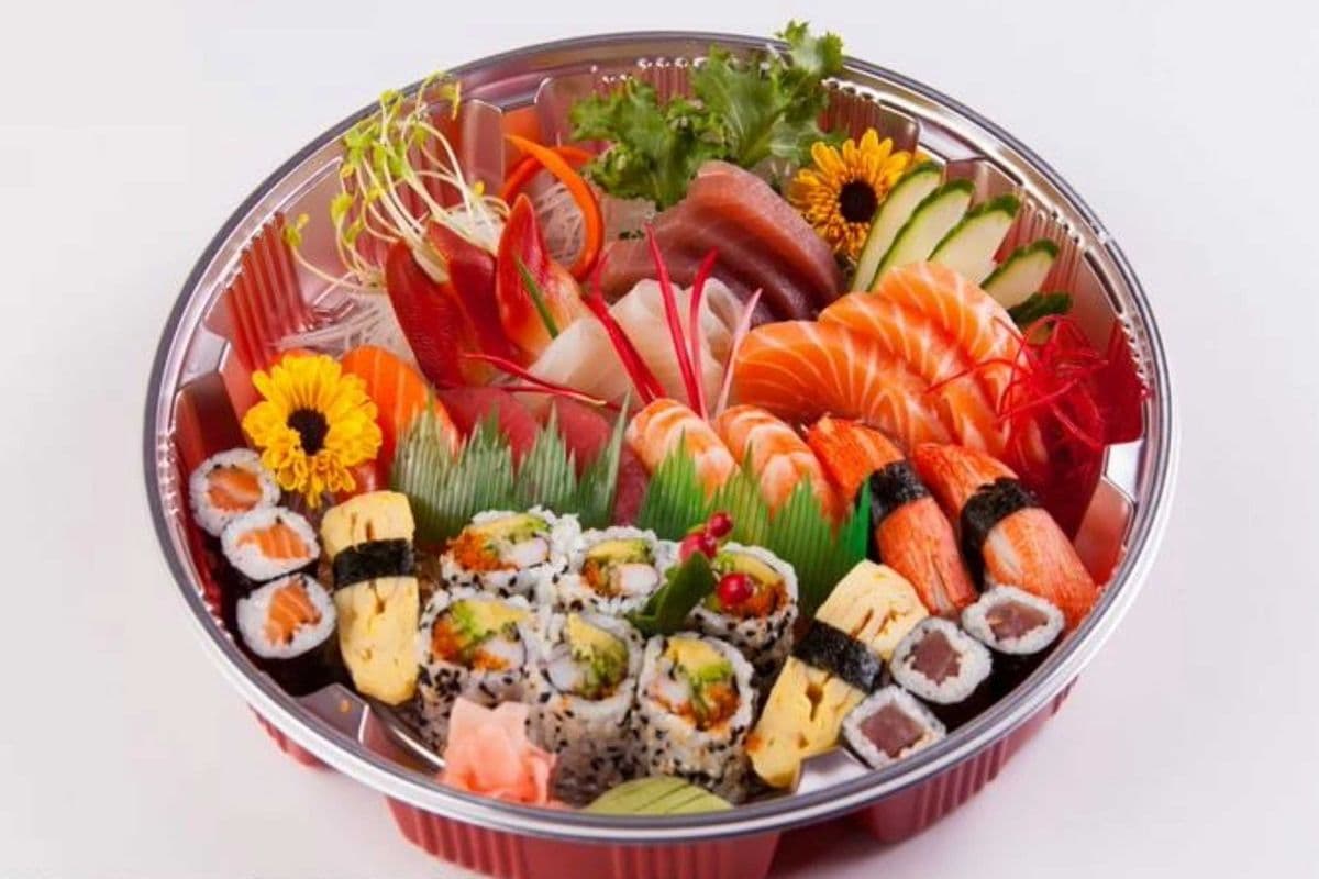 Party Tray A (34 pcs)
