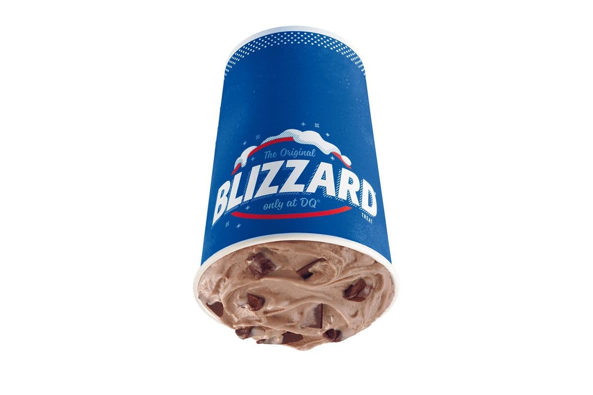 Dessert Blizzard® à la pâte à brownie / Brownie Dough Blizzard® Treat