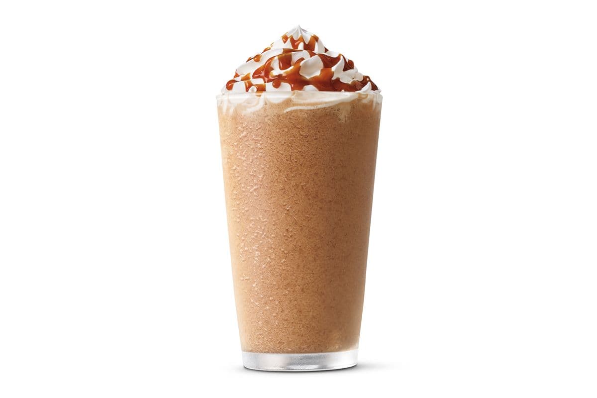 Moyen Cappuccino glacé aux épices d’automne