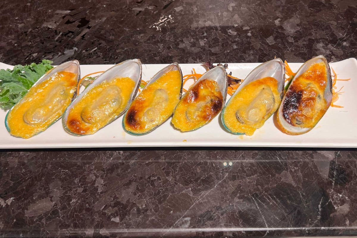 Baked Mussel (6pcs)