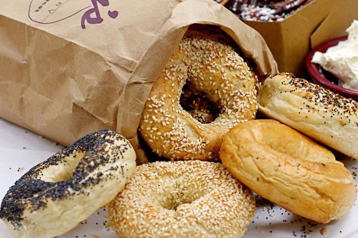 Bakers' Dozen (13) Solly's Bagels