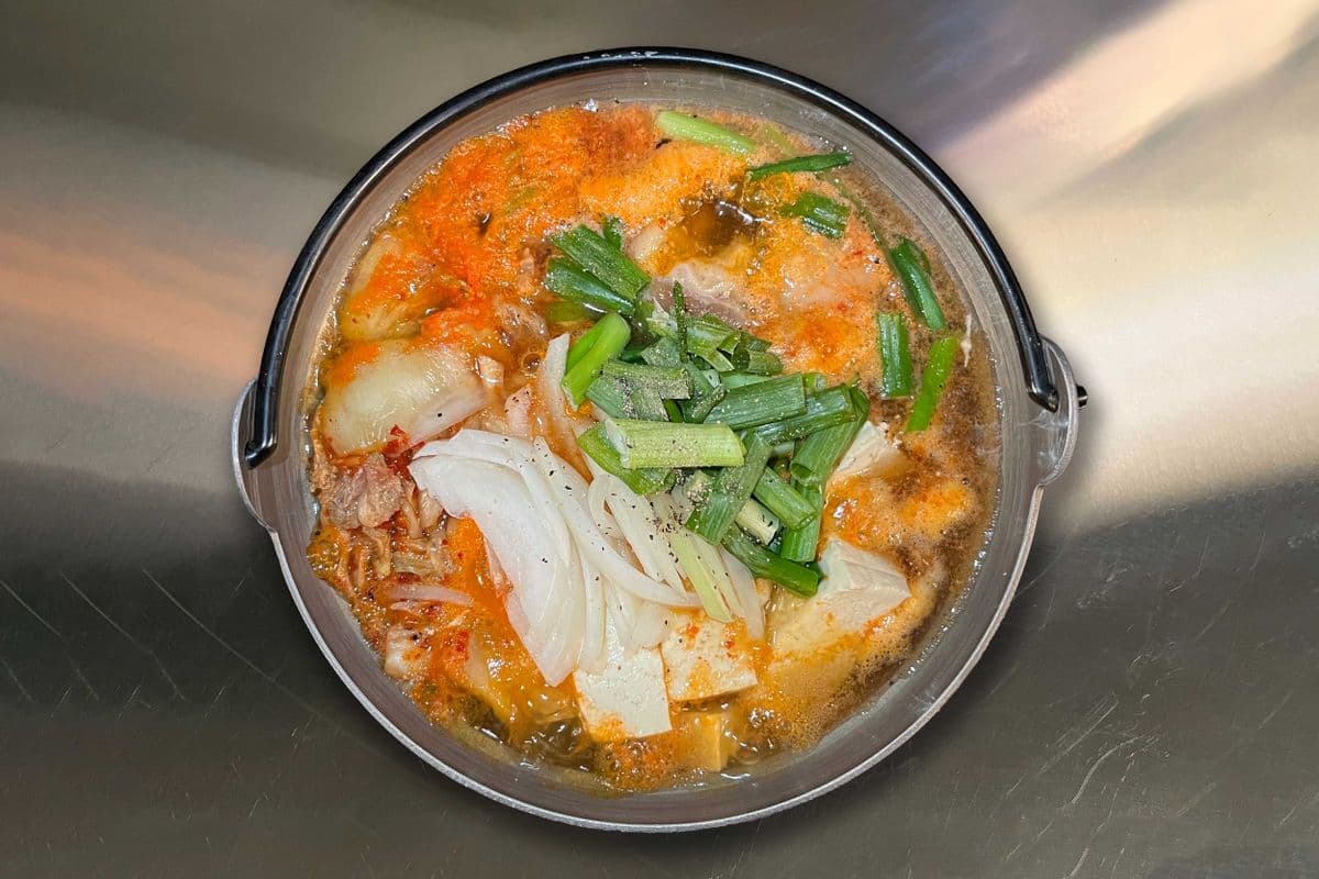 KIMCHI JJIGAE(김치찌개)