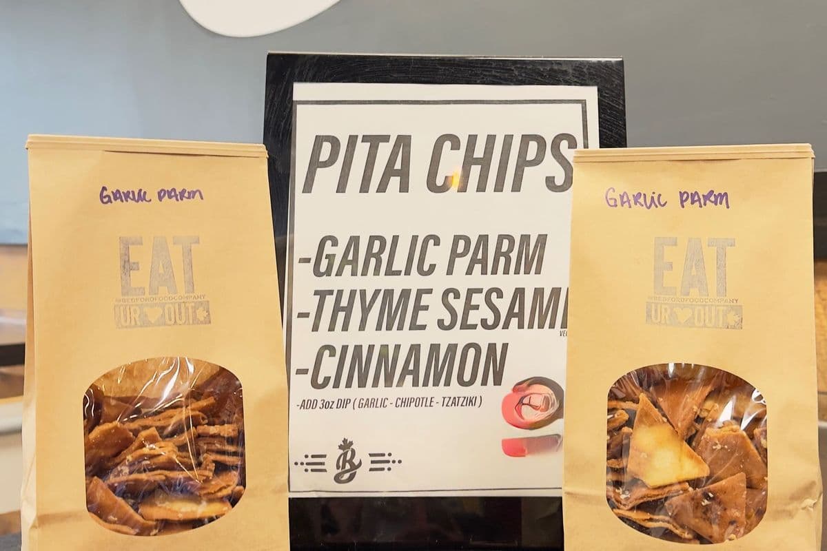 PARMESAN GARLIC PITA CHIPS