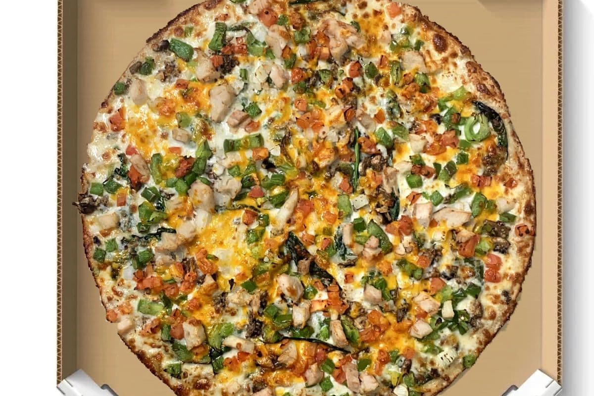 Small Chicken Gourmet Pizza