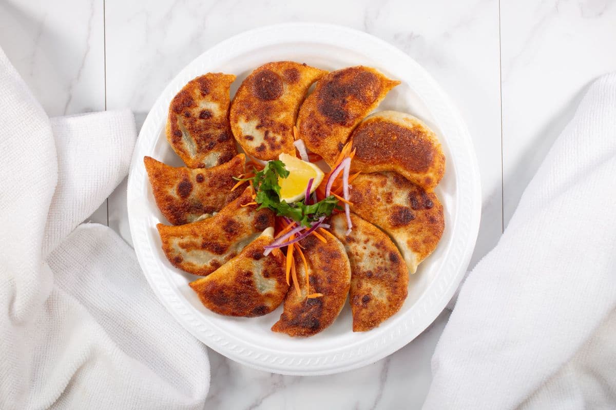 24. Pan-Fried Momo (10 pcs)