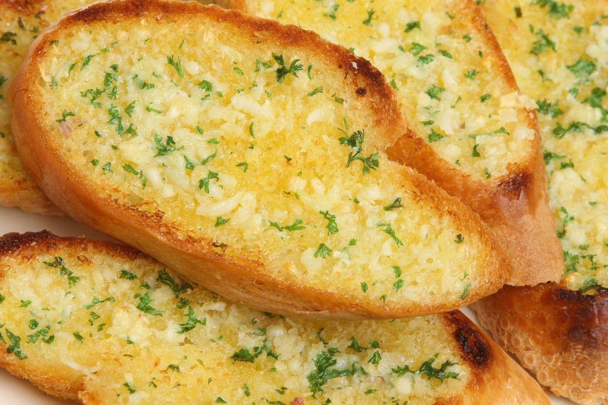 Cheesy Garlic Bread