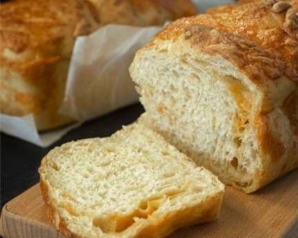 Pain au Cheddar Fort / Strong Cheddar Bread
