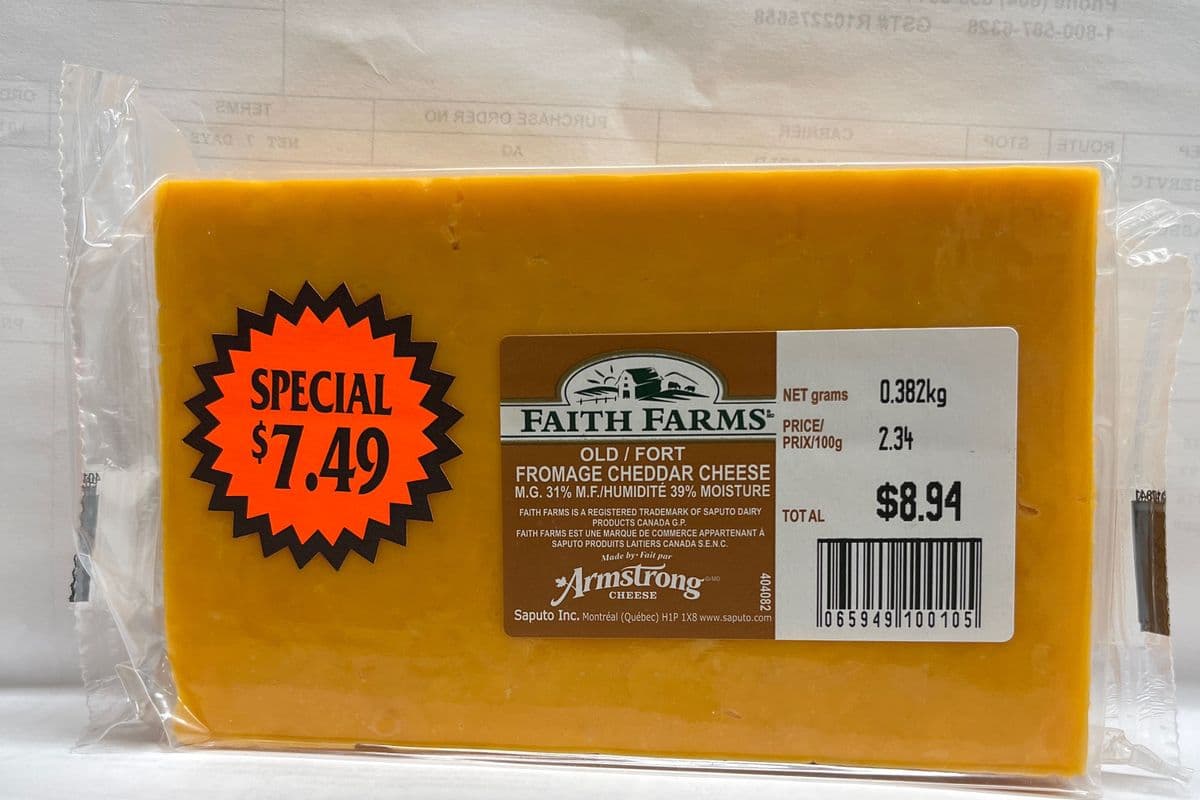 Faith Farms Old cheddar cheese