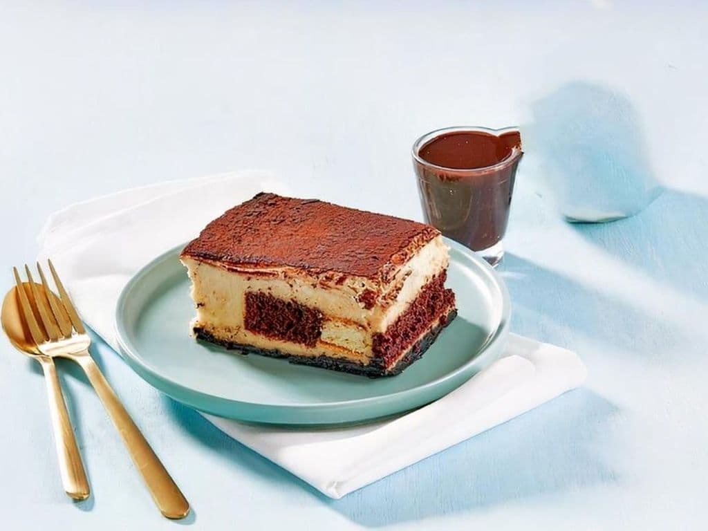 Tiramisu Cheesecake ONLY