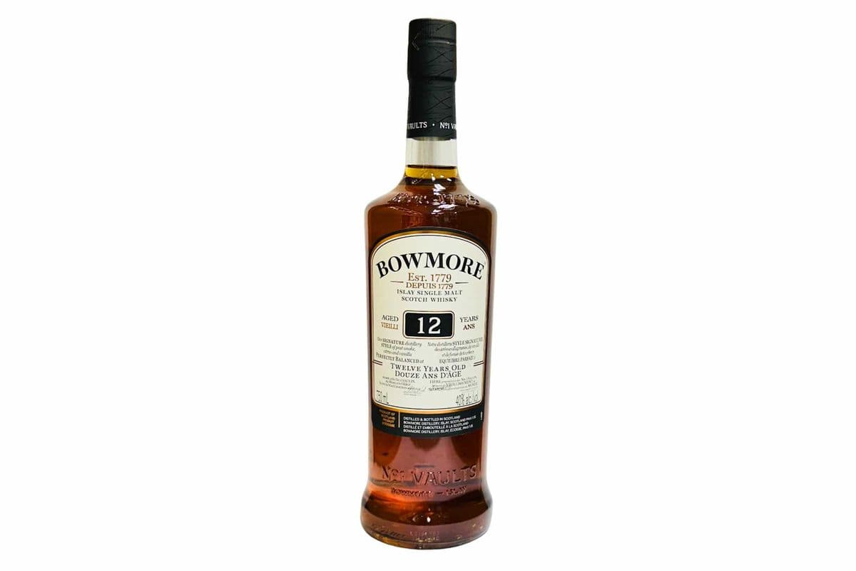 Bowmore 12 Years Old Single Malt (1 x 750 ml)