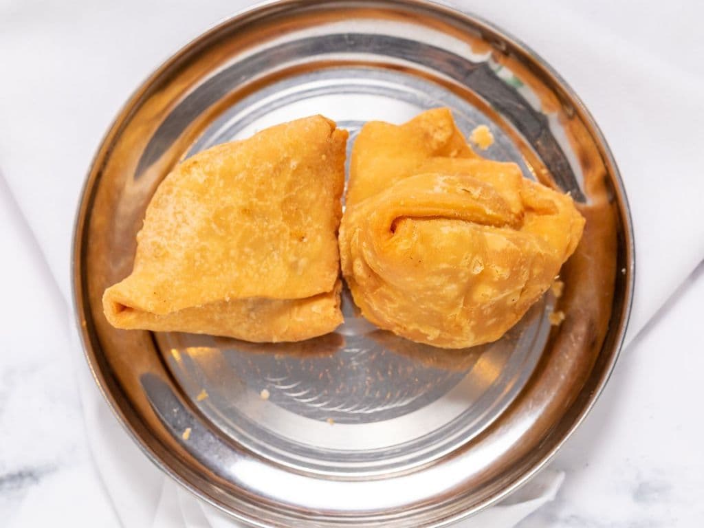 Samosa (12 pcs)