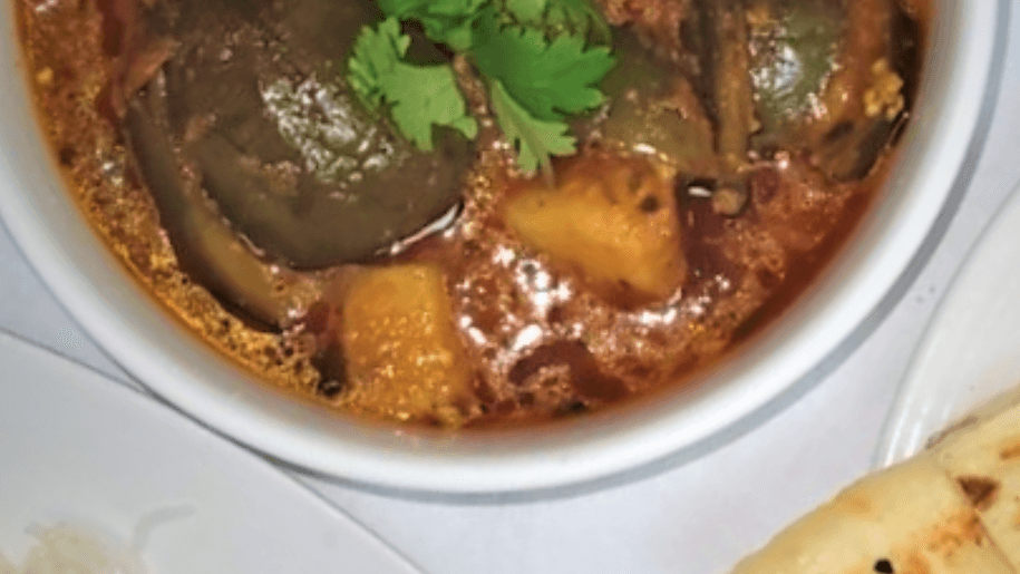 Eggplant Curry (WITH RICE OR TWO NAANS)