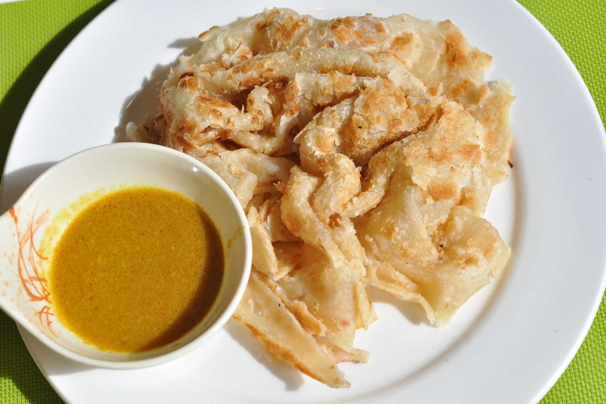 006 Roti with Curry Sauce