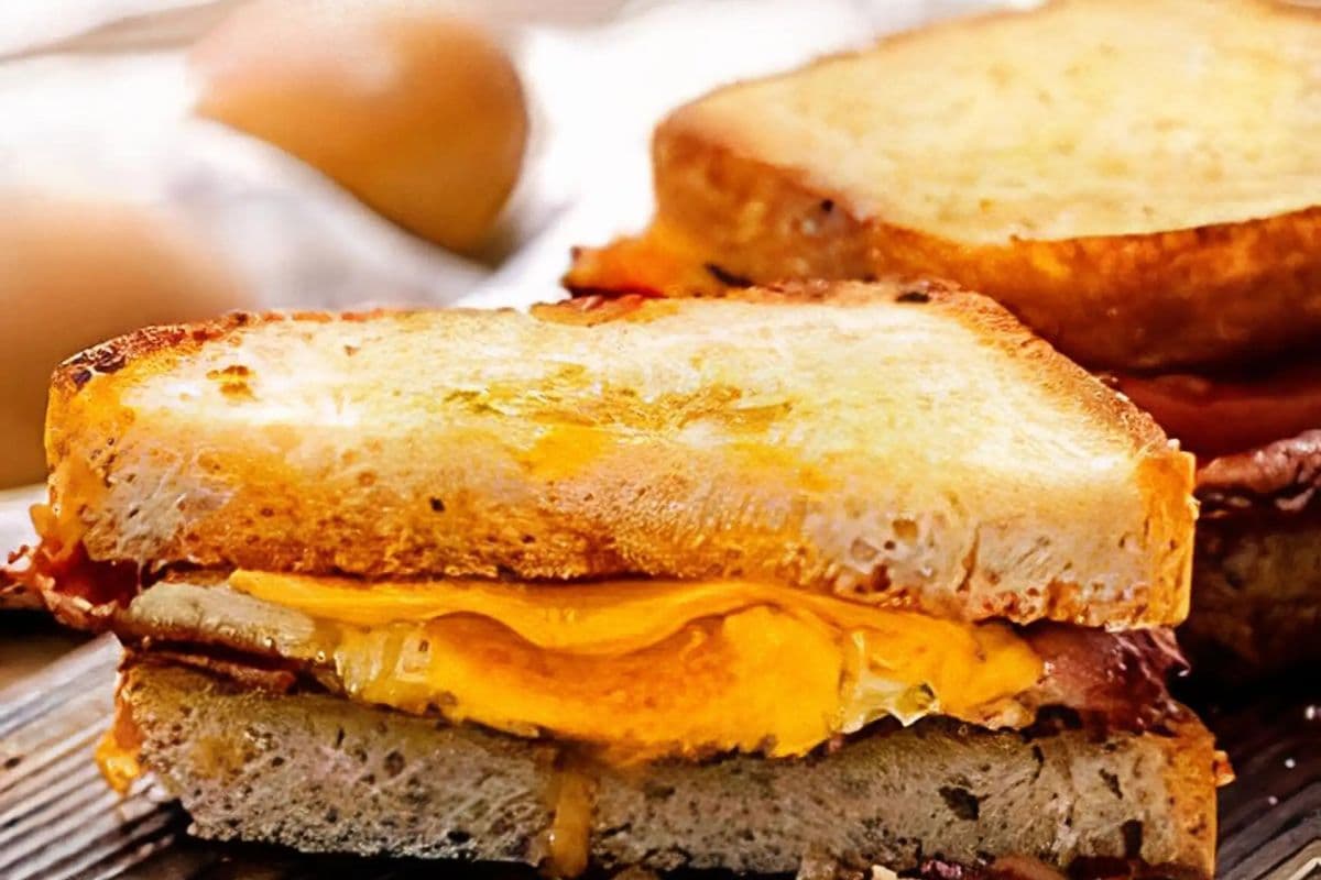 Fried Egg Sandwich