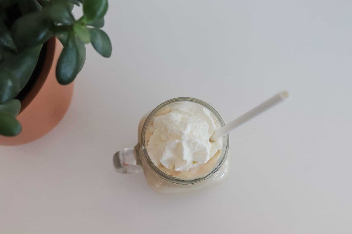 Iced Caramel Macchiato