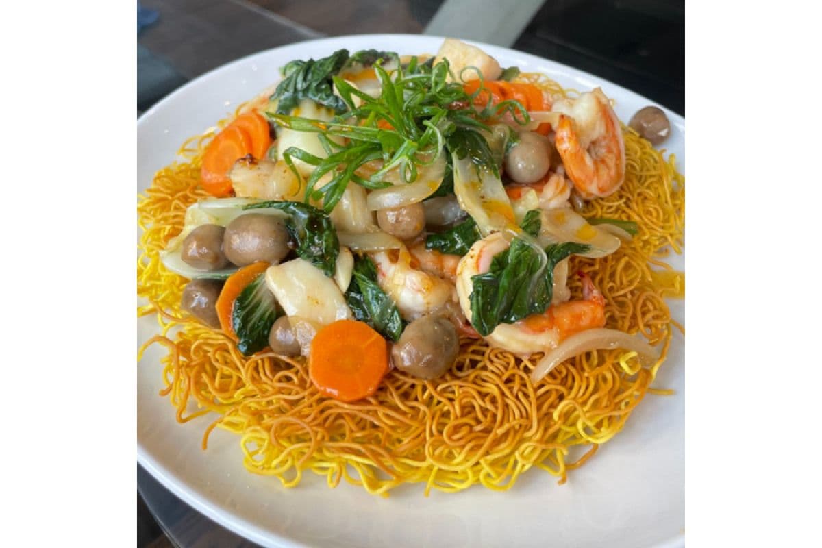 Cantonese Chow Mein 广东炒面