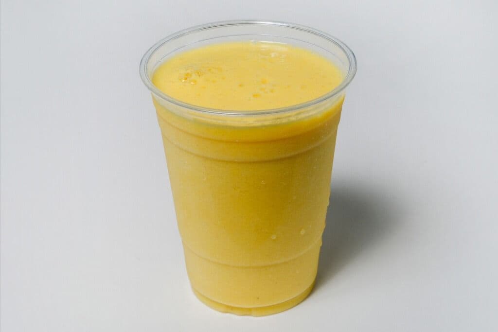 Mango Madness Smoothie (16 oz)
