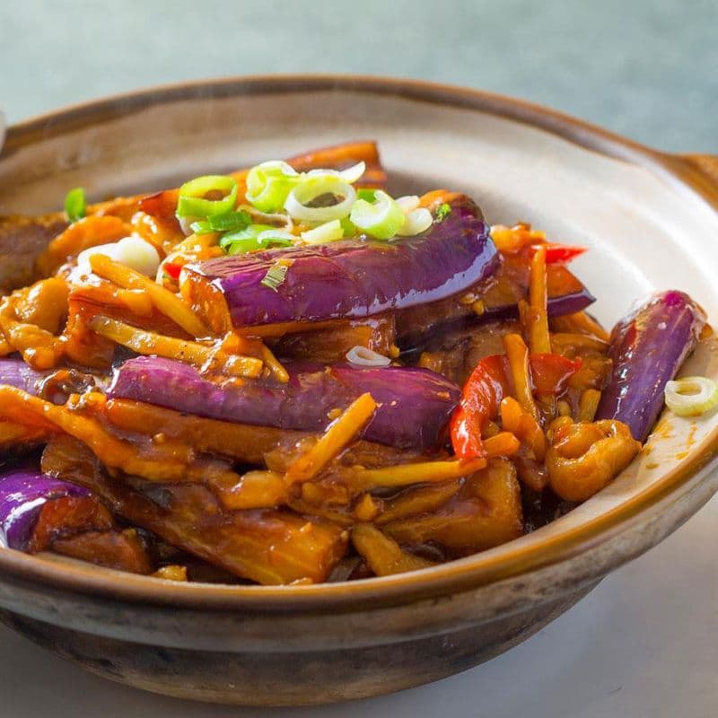 Eggplant in Spicy Garlic Sauce Hot Pot 魚香茄子煲