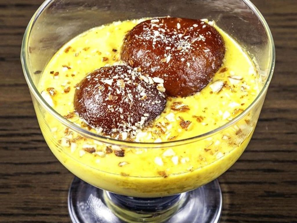 Rabdi Gulab Jamun