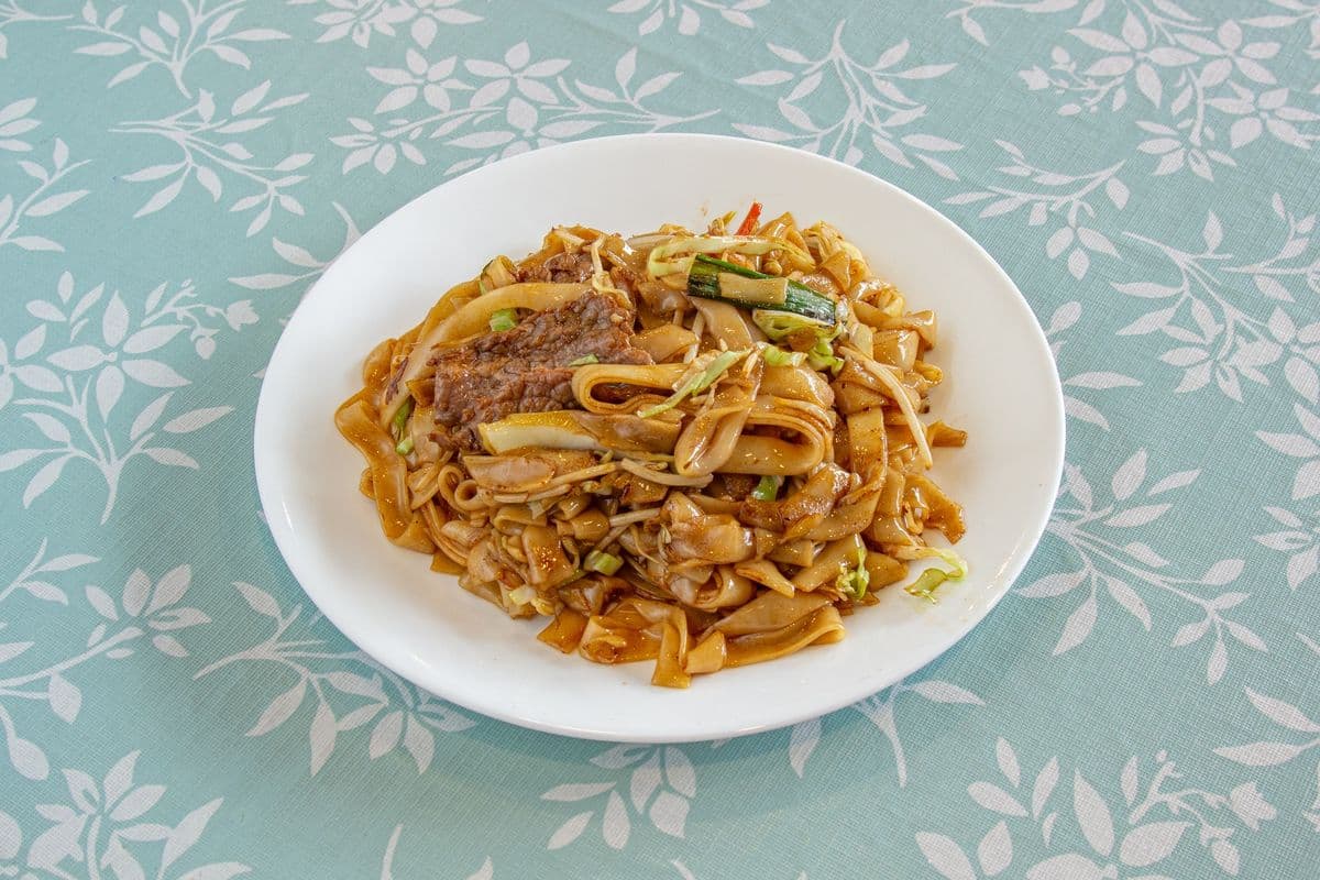 62. Beef Fried Rice Noodle